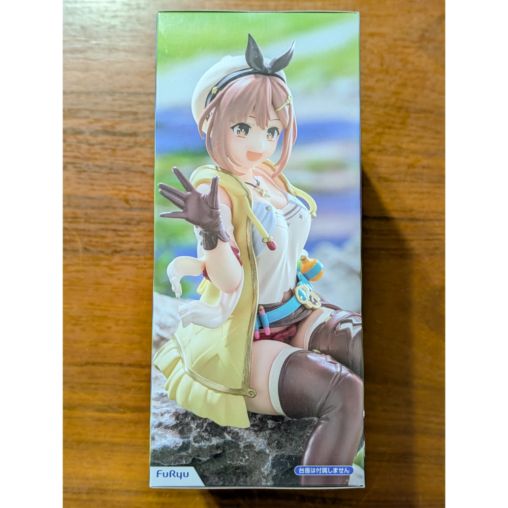 【貓頭鷹小屋】現貨保證正版　FURYU景品　萊莎的鍊金工房　常闇女王與秘密藏身處　坐坐　泡麵蓋　全新代理版-細節圖2