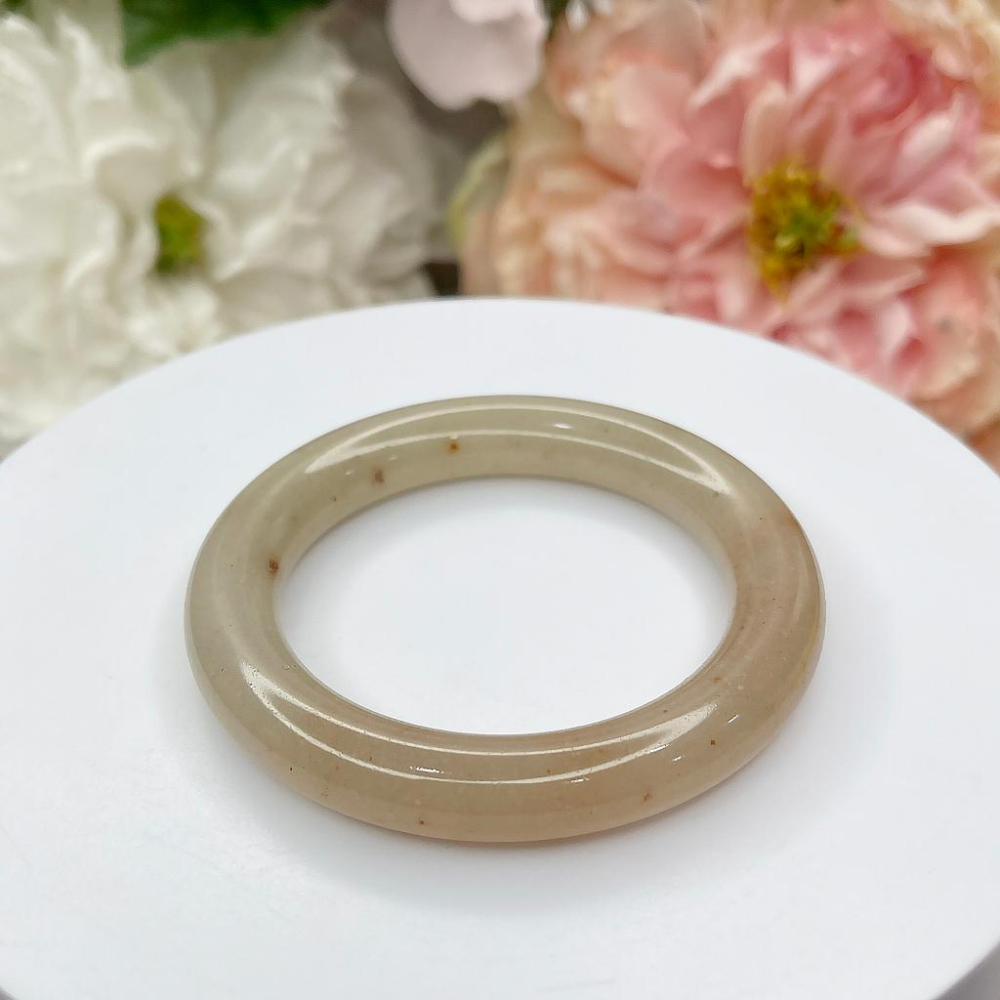 NO.154藕粉冰糖圓鐲 紅糖桂花糕 內徑 50MM 圈口 佘太翠玉鐲 手環 尺寸:內徑50.7*寬10*厚10.5MM-細節圖3