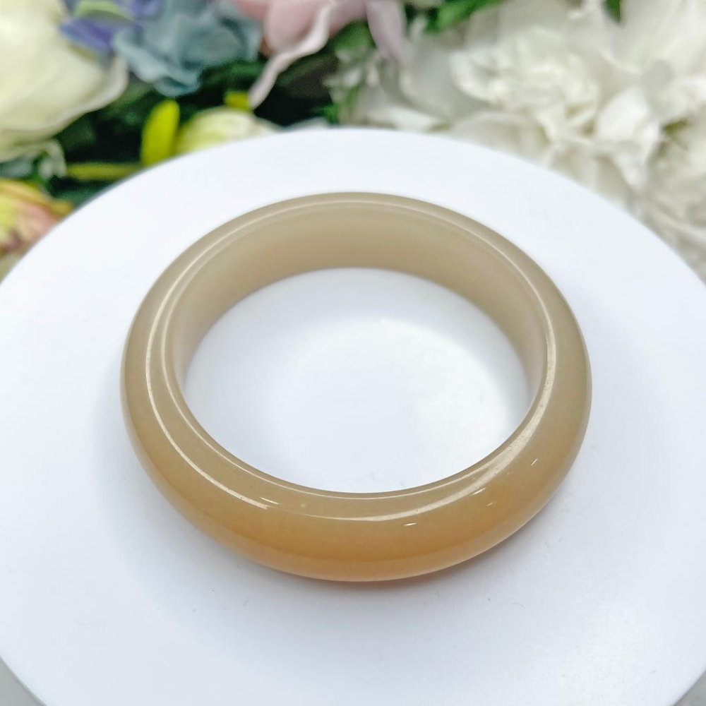 NO.85稀有絕美俏色滿糖鐲 藕糖佘太翠玉 56MM 圈口 甜蜜紅糖 手鐲 尺寸:內徑56.8*寬15*厚9.5MM-細節圖2