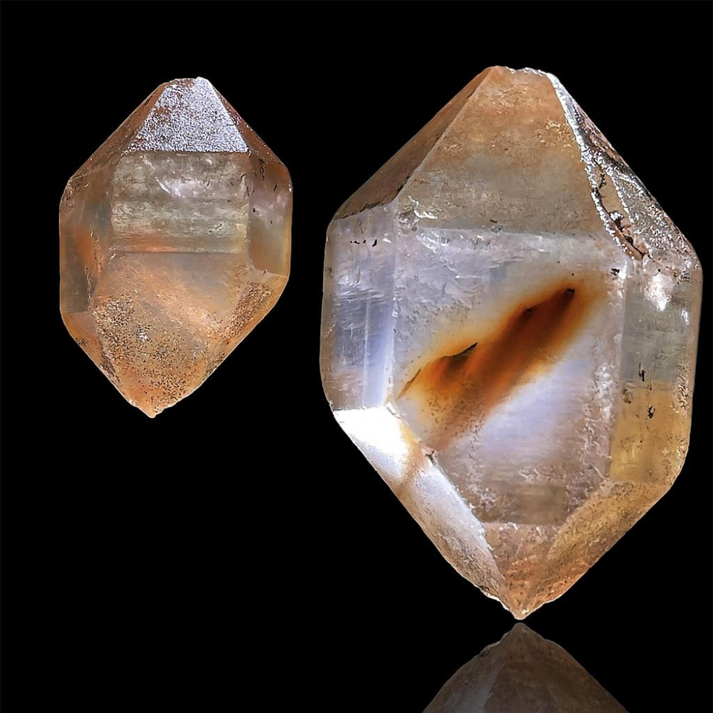 稀有珍貴👑白兔毛水晶頂灰兔毛晶 粉兔毛水晶 黃兔毛水晶 原礦石｜溫柔守護力｜療癒系能量 白兔毛晶 黃兔毛晶 粉兔毛晶-細節圖2