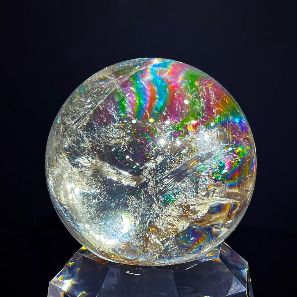 稀有阿賽斯特萊水晶球51.7MM 超高頻療癒梵天透體彩虹光Satyaloka clear