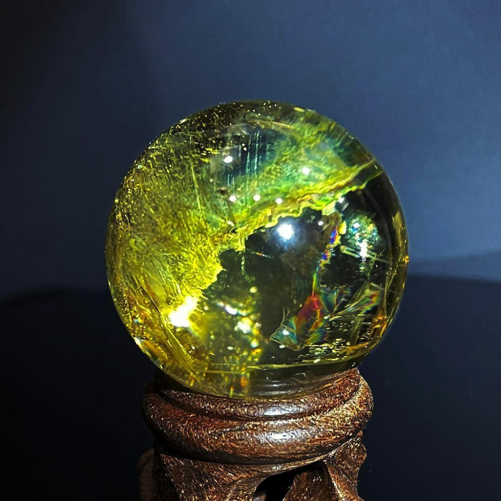 歐林娜設計👑大片彩虹光黃水晶能量球 直徑36MM  Rainbow Citrine Ball 超美黃水晶球 水晶球-細節圖6