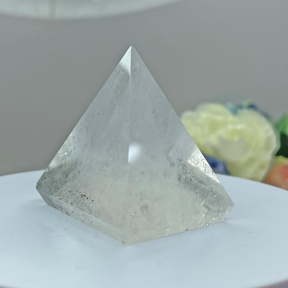 超能量許願金字塔白水晶飄幽靈水晶手工打磨稀有超高角度 透亮神奇54*42*55MM金字塔能-細節圖6