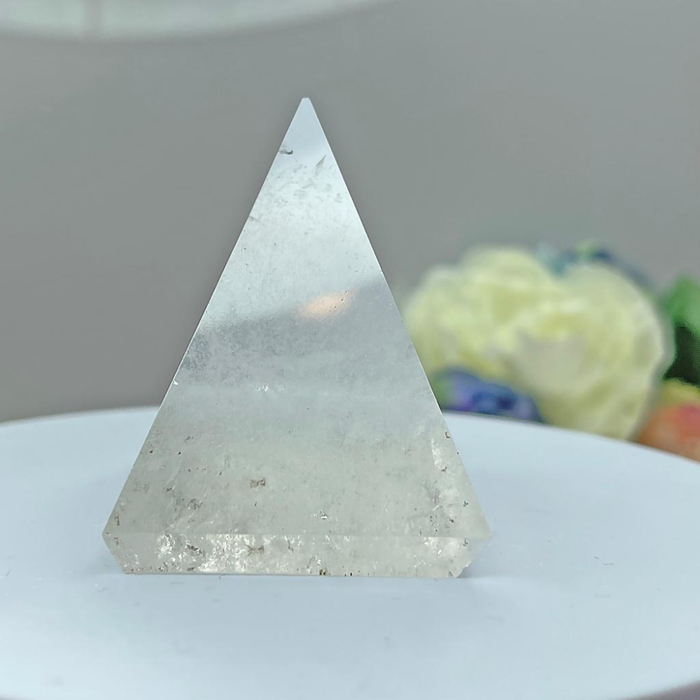 超能量許願金字塔白水晶飄幽靈水晶手工打磨稀有超高角度 透亮神奇54*42*55MM金字塔能-細節圖7