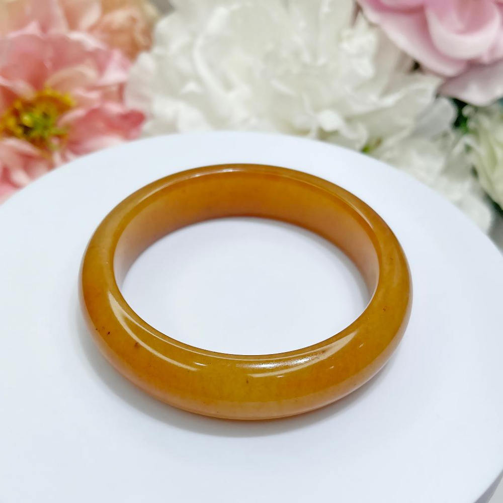 NO.186稀有高品質冰潤黃龍玉手鐲微灑金 平安鐲 內徑57MM圈口 玉鐲 手環 手鐲 尺寸:內徑57.8*寬15.3*-細節圖2