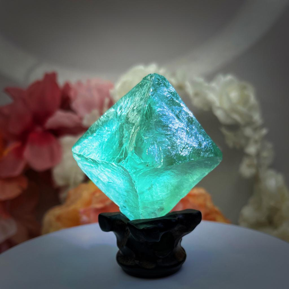 E4純天然稀有巨大八面體螢石彩虹光晶體淨透 能量原礦石收藏等級Size:60.2*57.6*57.5MM-細節圖6