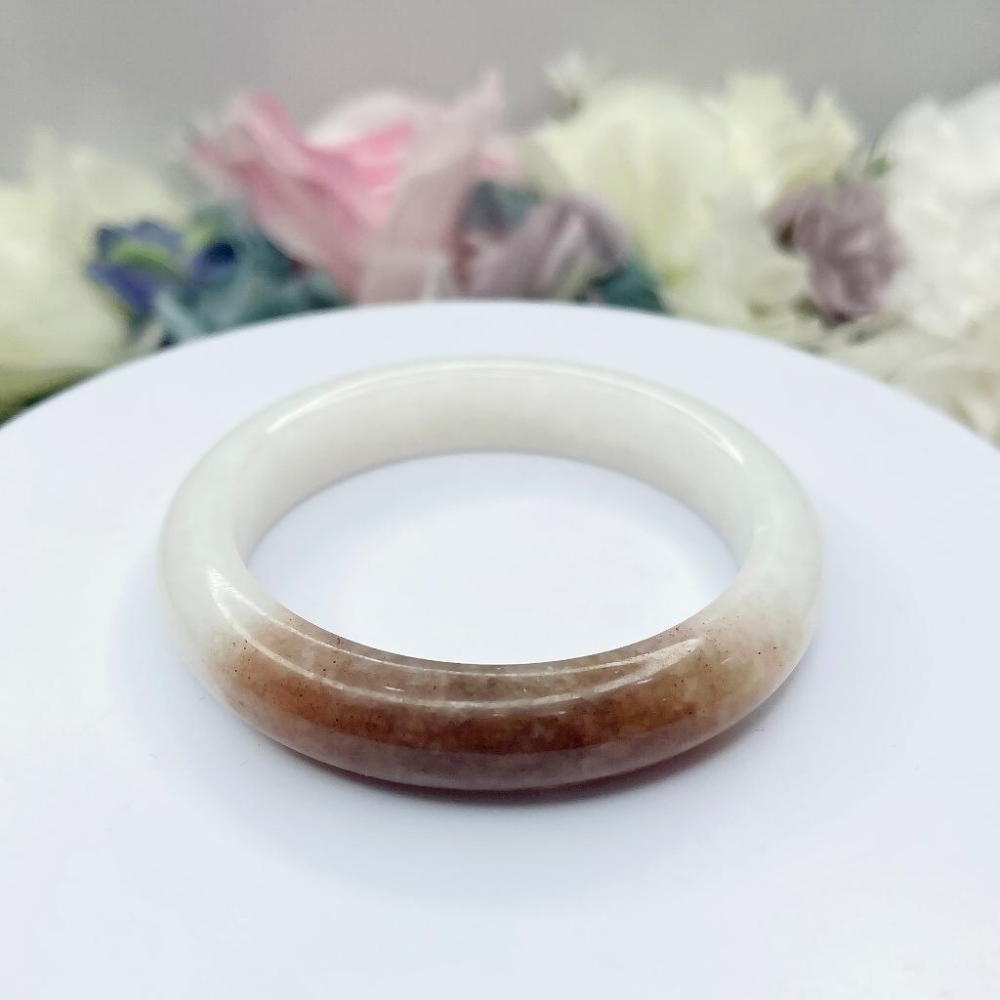 NO.100 稀有俏色金絲玉可可拿鐵內徑 56 MM 圈口 新疆料 手鐲 尺寸:內徑53.6*寬11.7*厚8.2MM-細節圖2