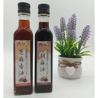 【北港飄香一甲子】冷壓初榨第一道100%高級純香油 /黑麻油 /250ml 有內塞-細節圖3