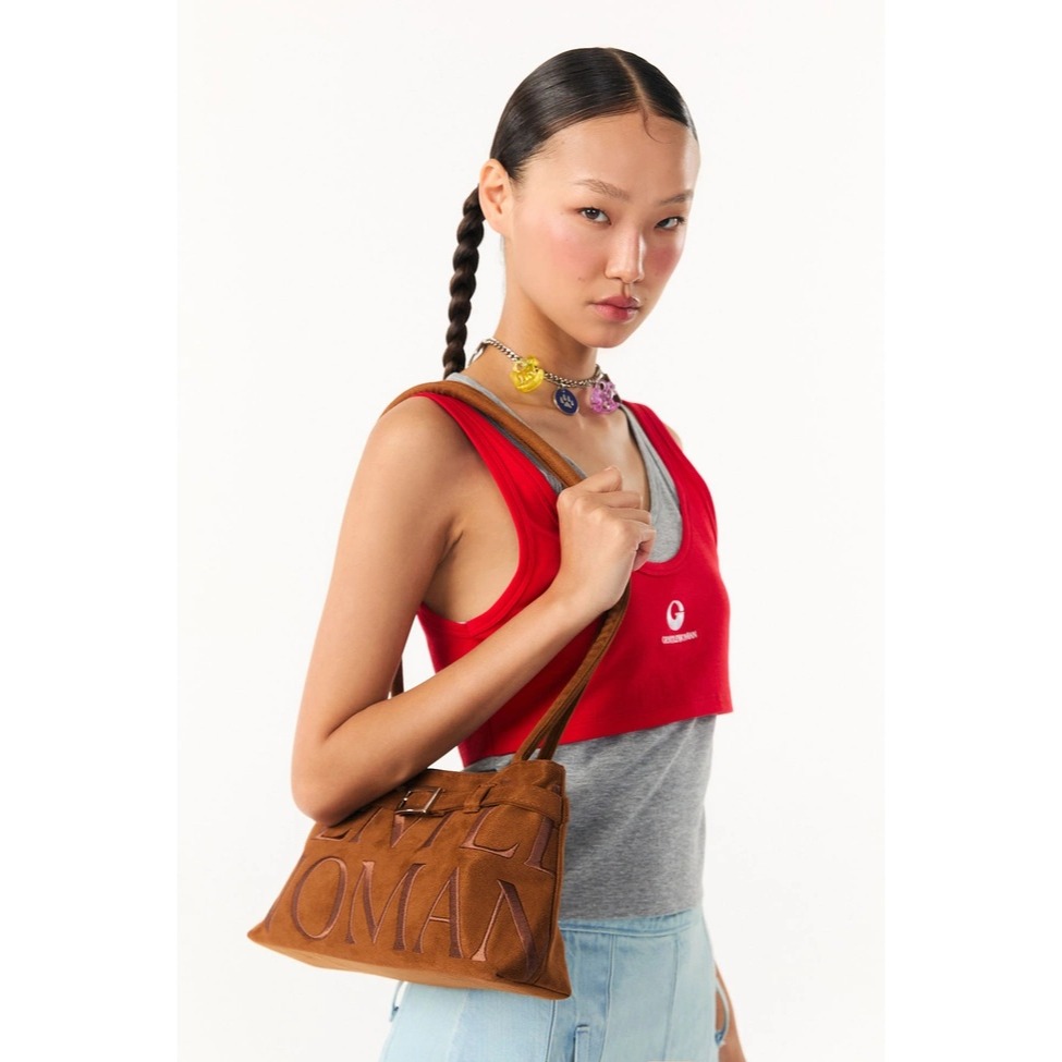 泰國GENTLEWOMAN 葉芷妤代言 秋冬 麂皮可頌水餃包 新款水餃包 gentlewoman新款 咖啡色-細節圖8