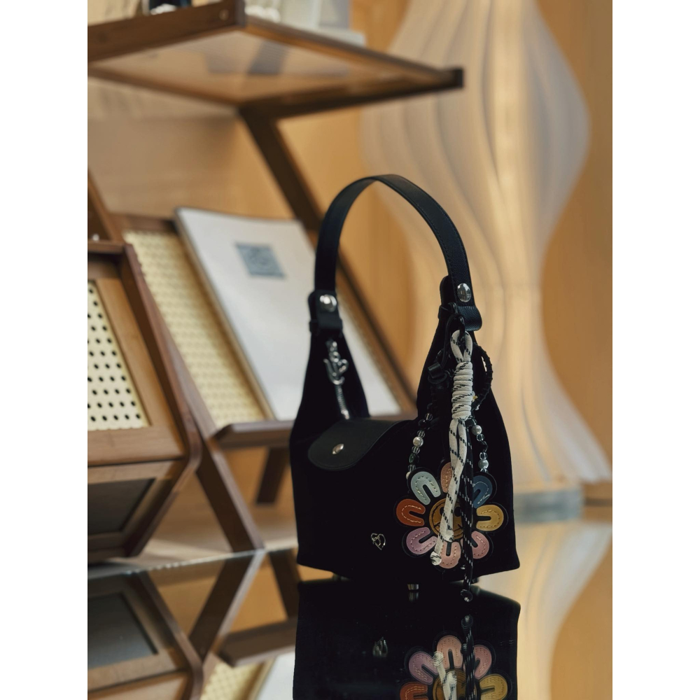 泰國PONY包包 熱銷款 PONY Mo-ya腋下包S款手提 斜背 肩背 小尼龍 Moya掀蓋腋下包-細節圖4