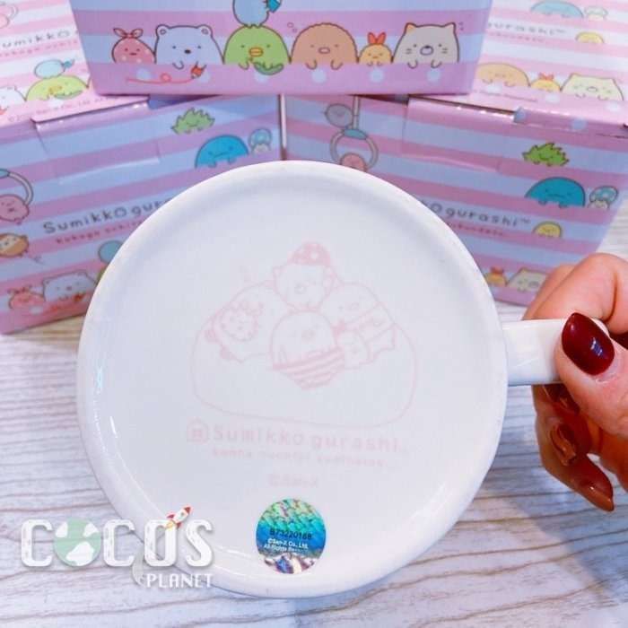 正版 角落小夥伴 角落生物 小火山杯馬克杯 杯子 水杯 陶瓷馬克杯 生日禮物 交換禮物 粉款 COCOS SS280-細節圖3