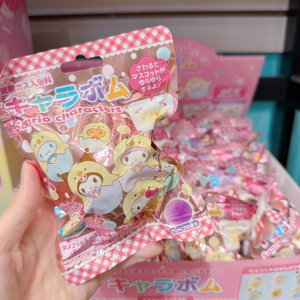 三麗鷗家族 小雞 kitty 全6種 泡澡沐浴球 泡澡球 入浴球 隨機出貨 沐浴劑 泡澡 兒童 COCOS TJ009-細節圖2