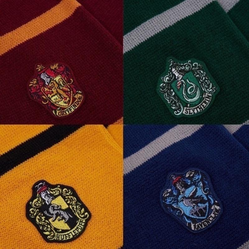 🇬🇧倫敦影城 學院徽章針織流蘇圍巾 Harry Potter 哈利波特周邊 霍格華茲-細節圖2