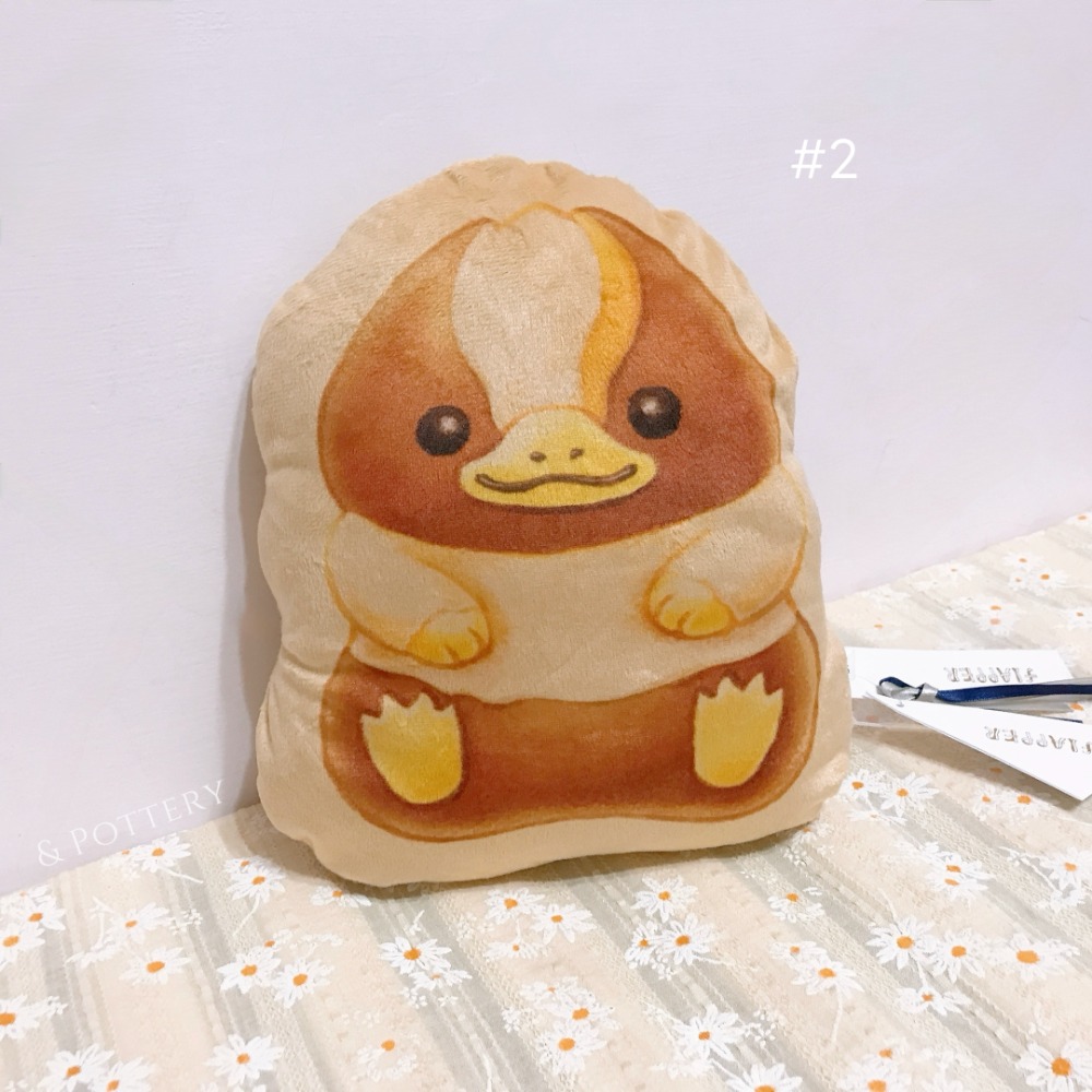 玻璃獸寶寶小靠墊 #2 深棕×米白