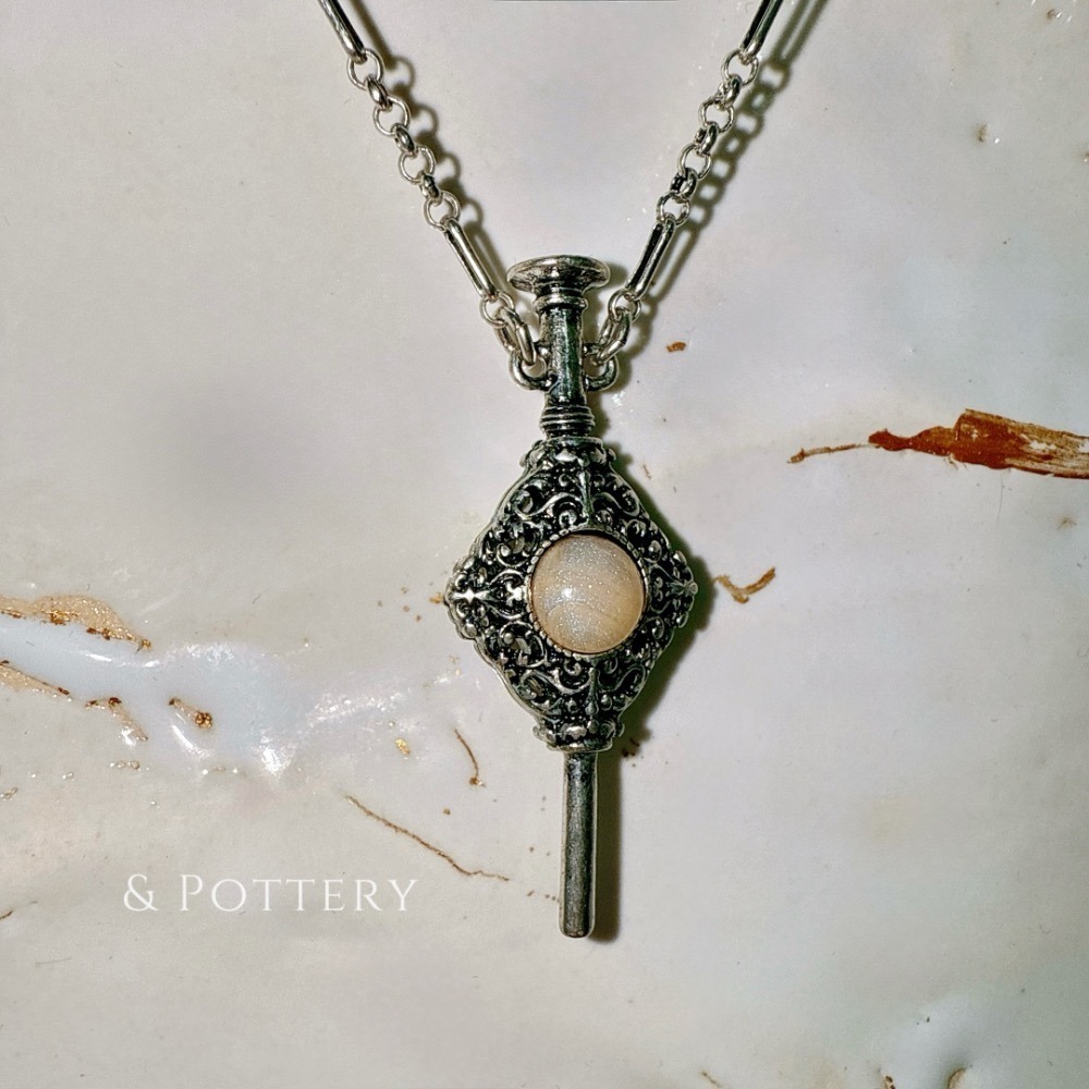 🔥現貨+預購 🇯🇵日本 Mahou Dokoro 怪獸與牠們的產地 血盟吊墜項鍊 鄧不利多 葛林戴華德-細節圖2