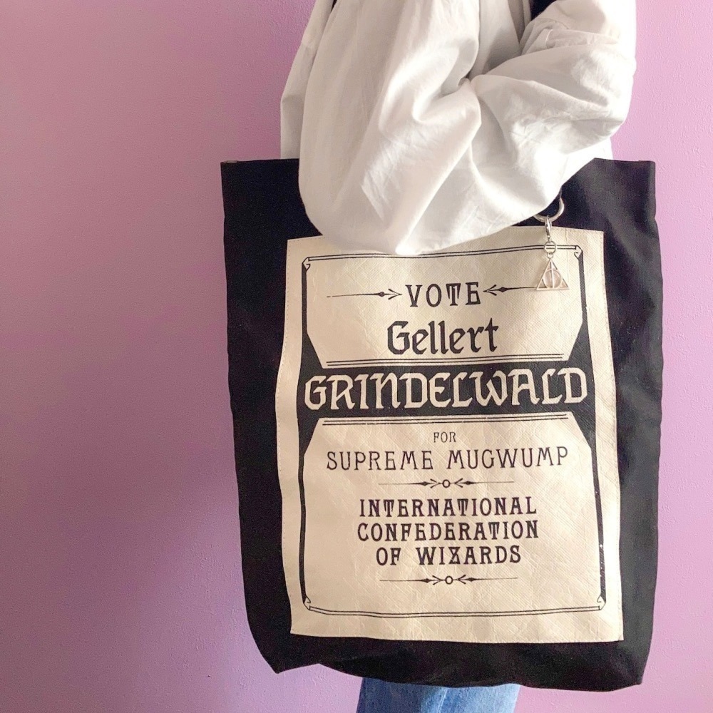 Fantastic Beasts × Flapper 葛林戴華德競選海報棉布托特包｜手提/單肩包 怪獸與牠們的產地聯名-細節圖2