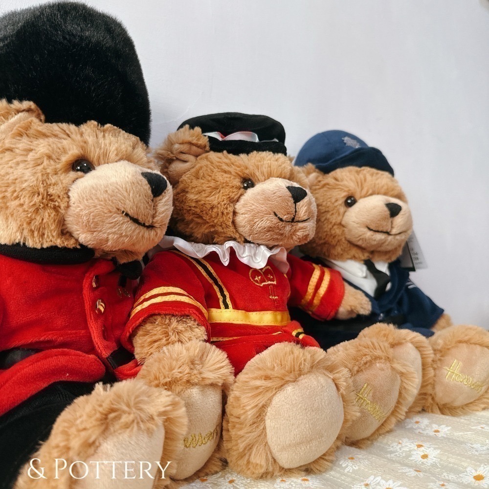🔥現+預 🇬🇧英國 Harrods 哈洛德英倫經典泰迪熊玩偶 衛兵熊、衛士熊、警察熊、吹笛熊、英國國旗熊 絨毛娃娃-細節圖2