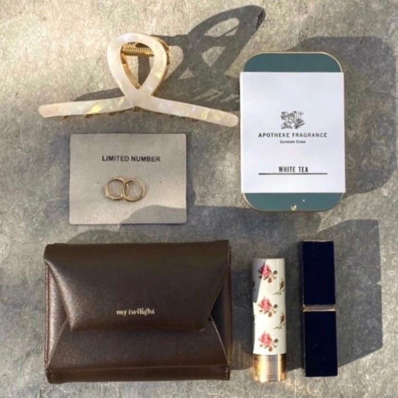 深棕（dark brown）ダークブラウ