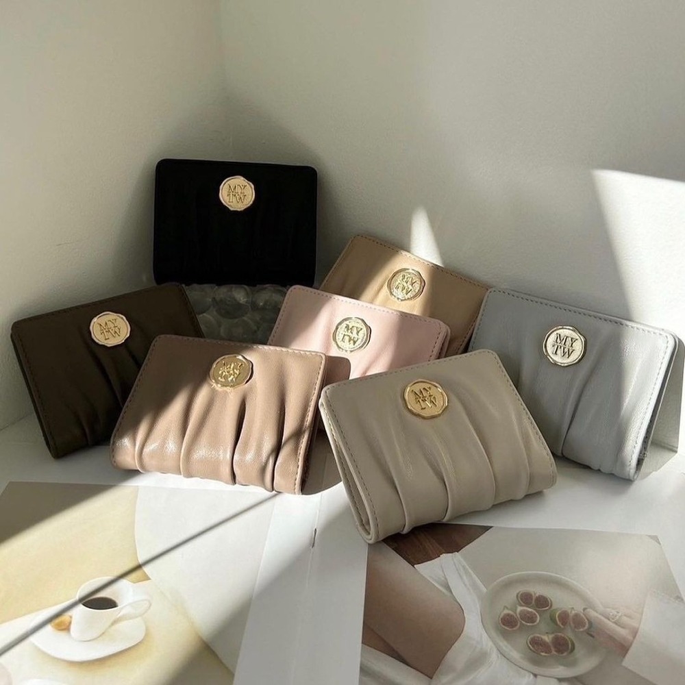 🇯🇵日本 my twilight 金屬火漆封蠟標誌褶皺雙折皮革短夾 皮夾 錢包 小眾品牌♡不撞款~-細節圖11