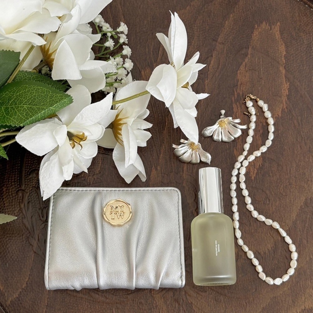 🇯🇵日本 my twilight 金屬火漆封蠟標誌褶皺雙折皮革短夾 皮夾 錢包 小眾品牌♡不撞款~-規格圖11