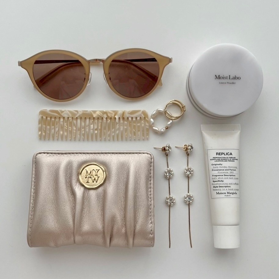 🇯🇵日本 my twilight 金屬火漆封蠟標誌褶皺雙折皮革短夾 皮夾 錢包 小眾品牌♡不撞款~-規格圖11