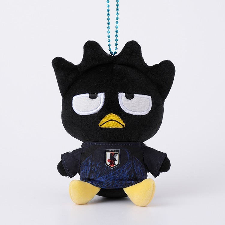 🇯🇵日本國家足球隊 × Sanrio 三麗鷗聯名球衣玩偶 吊飾娃 凱蒂貓 大耳狗 布丁狗 美樂蒂 酷洛米 漢頓 企鵝-規格圖6