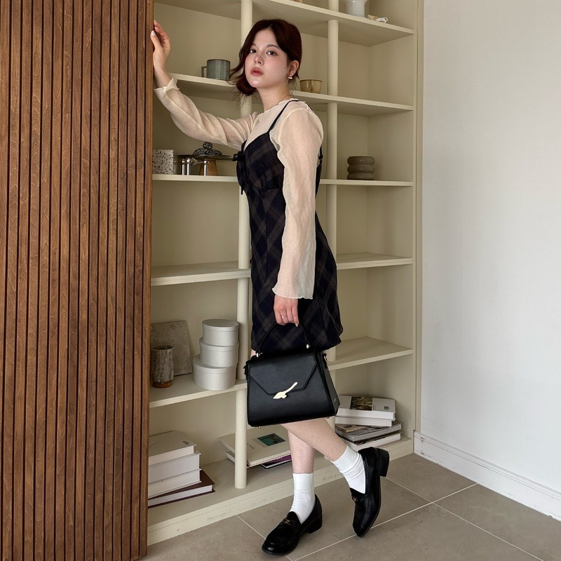 Harry Potter × my twilight 魔法掃帚金屬扣式梯形肩背包｜手提/側背/斜背包 哈利波特周邊-細節圖5