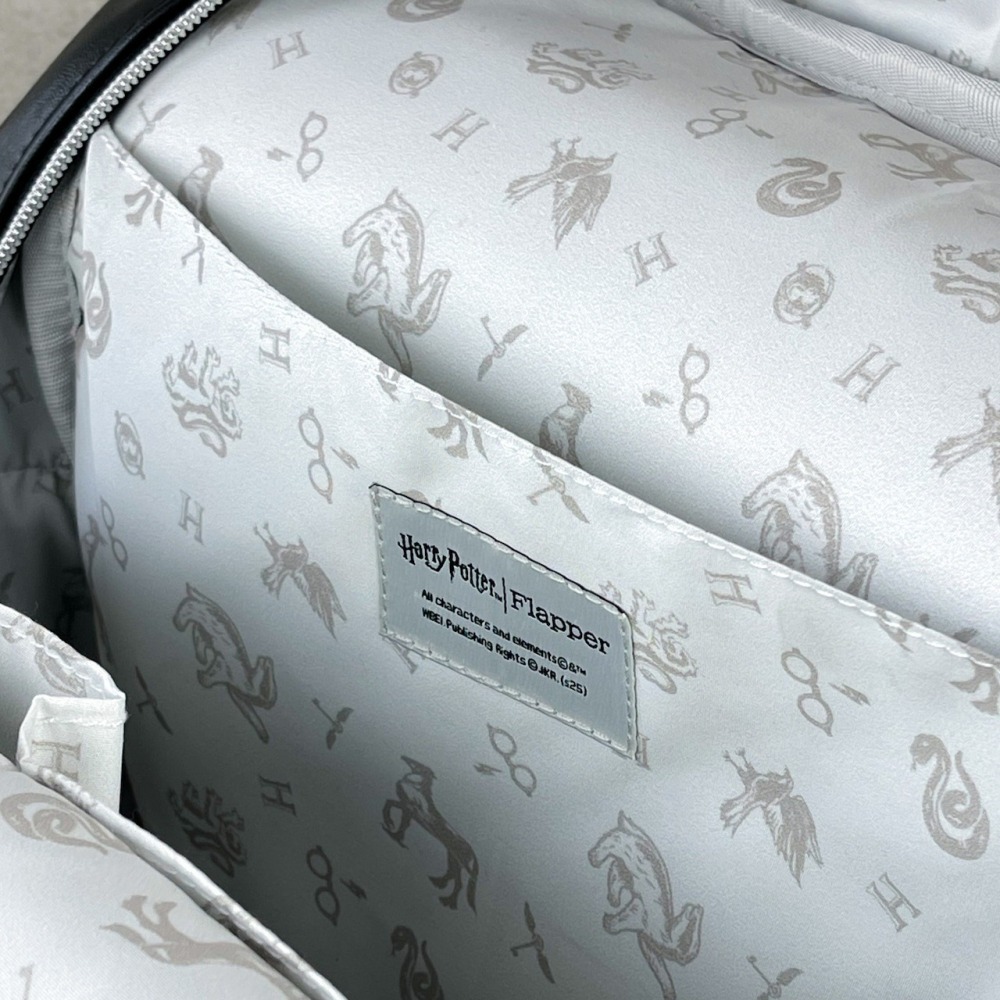 Harry Potter × Flapper 霍格華茲校徽後背包 可收納A4 哈利波特聯名周邊-細節圖5