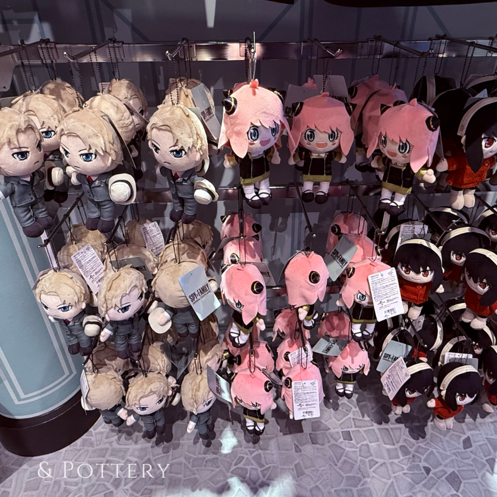 SPY×FAMILY 🇯🇵日本 USJ大阪環球影城 間諜家家酒 佛傑一家吊飾娃娃 黃昏、約兒、安妮亞玩偶20cm-細節圖5