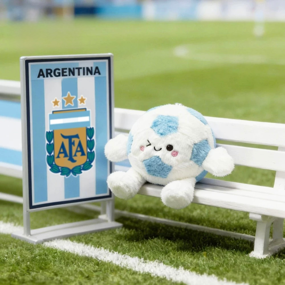 FanTown × FIFA世界盃 國家隊毛絨足球吊飾｜德國 法國 荷蘭 英格蘭 葡萄牙 義大利 阿根廷-細節圖5