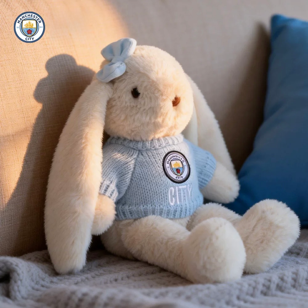 FanTown × 曼徹斯特城足球俱樂部 隊徽垂耳兔玩偶｜Manchester City 藍月亮 英超 足球 長耳兔娃娃