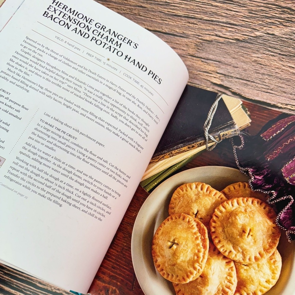 📔哈利波特＆怪獸與牠們的產地 官方食譜【英文版】精裝書 Wizarding World Cookbook-細節圖5