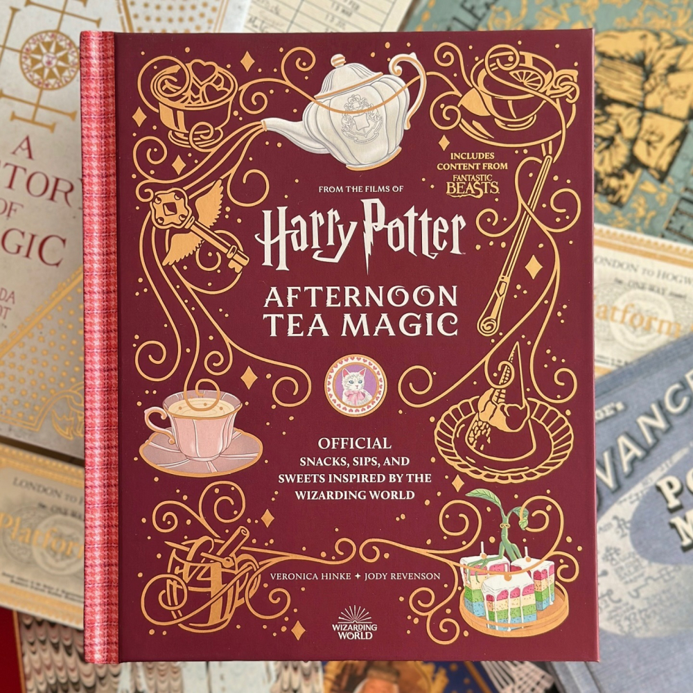 📔哈利波特 官方午茶甜點食譜【英文版】精裝書 Harry Potter Afternoon Tea Magic