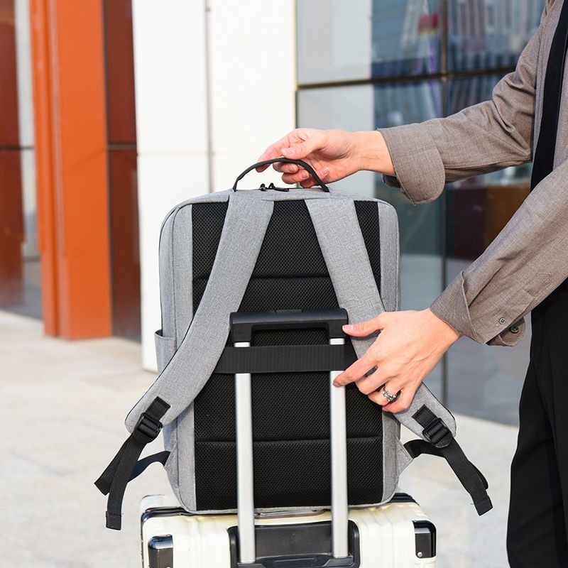 【現貨】升級加厚氣囊17.3吋筆電後背包 可放鍵盤 防潑水 防震 大容量 雙肩包 筆電包 電腦包 牛津布 減壓減重-細節圖3