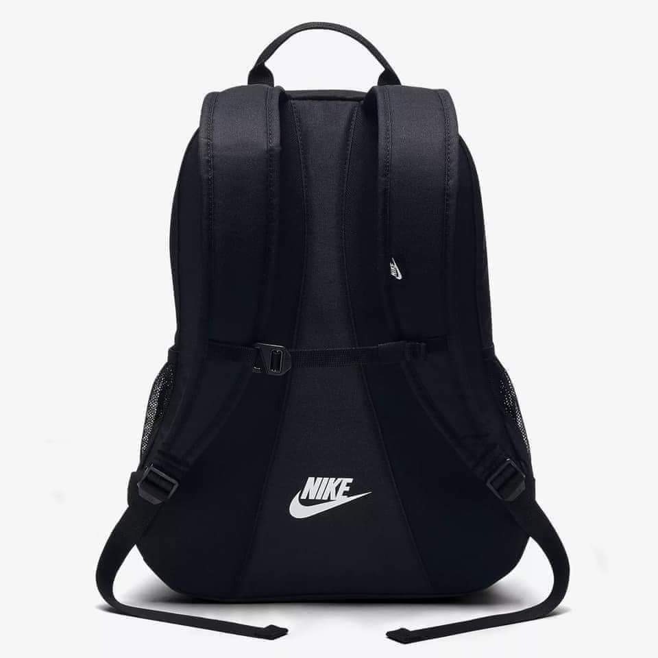 NIKE 大LOGO 黑白 學生後背包 休閒運動包 定價1450-細節圖2
