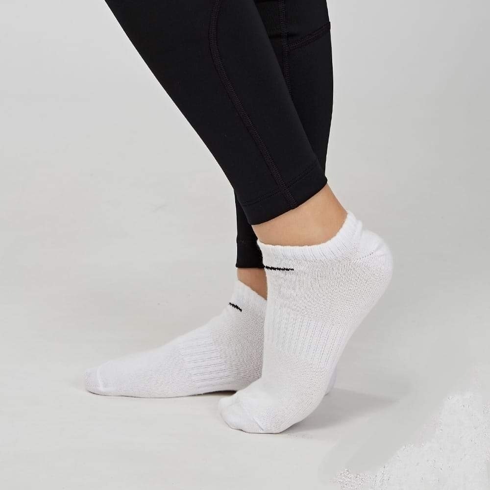 SX7678-100 薄款 Nike Everyday Lightweight No Show 白 踝襪-細節圖3