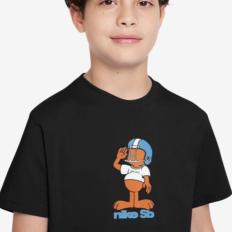 童款 NIKE K NSW TEE SB MASCOT 棉質 短袖上衣 黑色 定價880-細節圖3