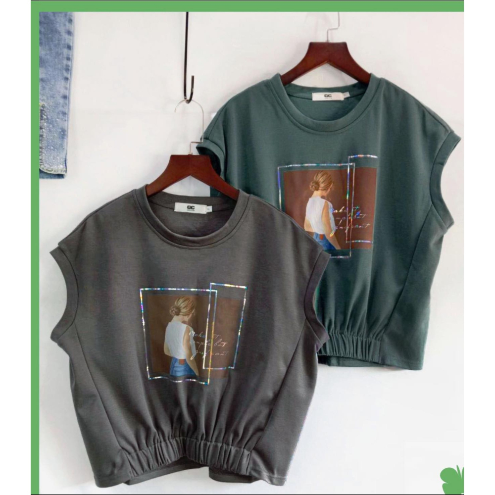 異材質拼接 微短版 休閒ㄒ恤-細節圖3