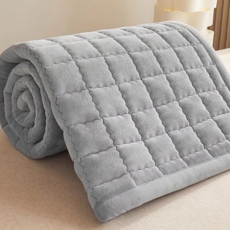 團購！枕頭山 不含枕頭套 單人 加厚 保暖 防滑 床墊 床單 毛毯 學生 宿舍 出租 租屋-細節圖7