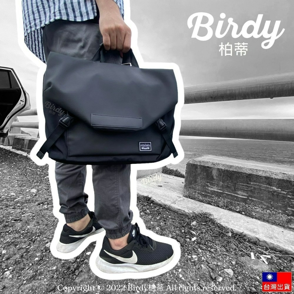 ⭐BIRDY柏蒂｜輕量款13吋14吋日系筆電包 大容量郵差包 微霧黑斜背包 筆電肩背包 輕量款單肩包 側背包 電腦包-細節圖2