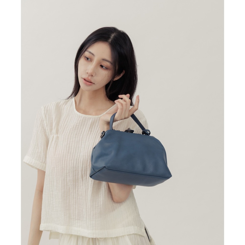 Supportingrole鉚釘鎖頭鑰匙真皮手提肩斜背3用醫生包 灰藍-細節圖3