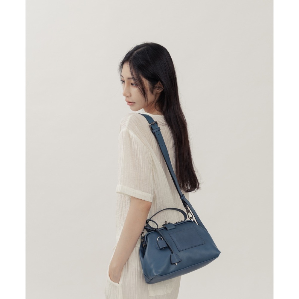 Supportingrole鉚釘鎖頭鑰匙真皮手提肩斜背3用醫生包 灰藍-細節圖6
