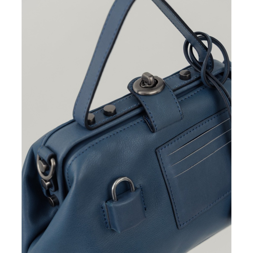 Supportingrole鉚釘鎖頭鑰匙真皮手提肩斜背3用醫生包 灰藍-細節圖8