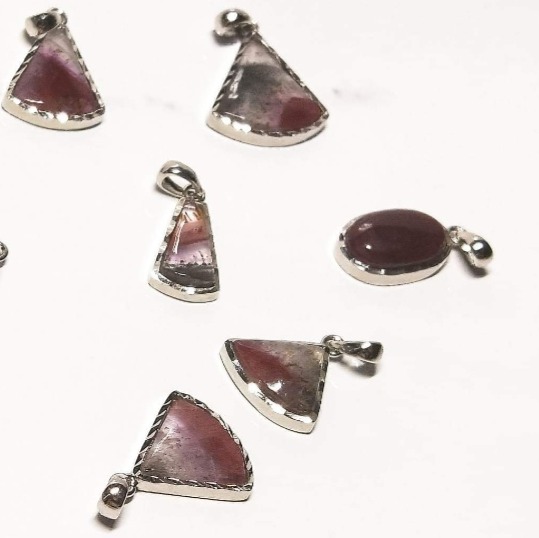 🌈天然極光23紫鈦 招貴人招財潛能記憶護身防小人 情人節母親節父親節慶生日送禮 紫鈦極光項鍊吊墜子鎖骨墜小滴溜耳環耳墜-細節圖2