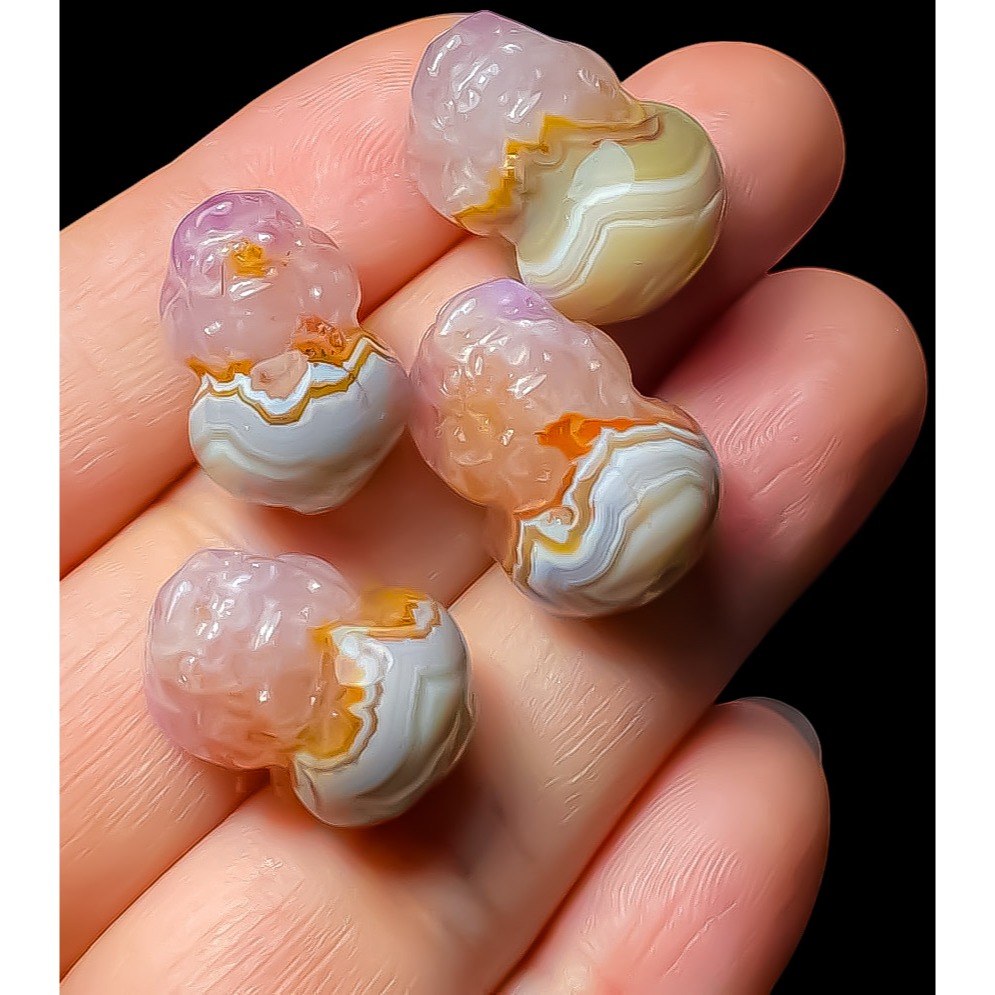 💰天然極光彩虹瑪瑙貔貅 招財招好運平衡助眠保平安 情人節母親節父親節慶生日送禮 紫極光彩虹瑪瑙貔貅吊墜鎖骨墜手鏈手珠手-細節圖5