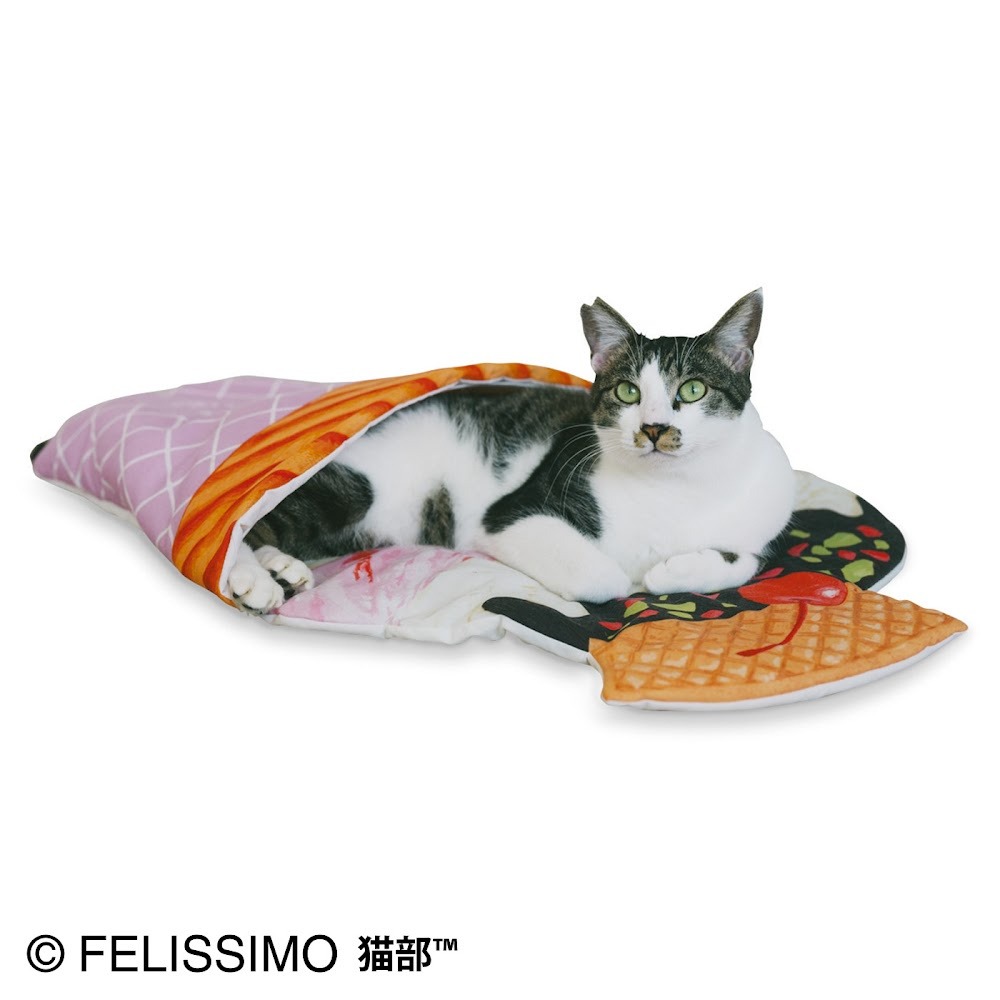 【現貨】FELISSIMO 貓部🐱甜心草莓聖代造型 寵物睡墊 寵物毯 貓窩 寵物窩 狗窩 寵物床♡萌獸動物園♡-細節圖2