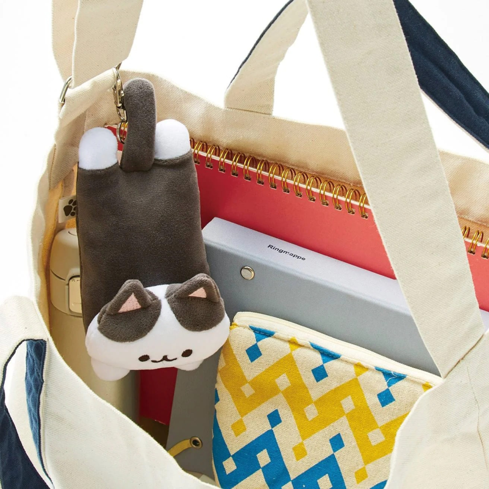 【現貨】FELISSIMO×貓部×插畫家995 飛撲小貓伸縮卡套 票卡夾 證件套 票卡收納夾 悠遊卡 一卡通 包包吊飾-細節圖3