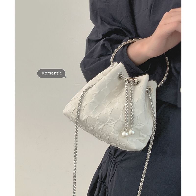 【TIDE.EF】 包包 單肩包 側背包 肩背包 斜背包 半月包 包包女 手機包 垃圾袋包包 链条托特包手提水桶包包-細節圖5