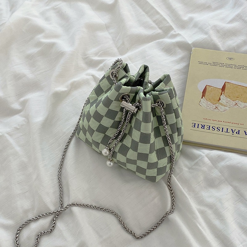 【TIDE.EF】 包包 單肩包 側背包 肩背包 斜背包 半月包 包包女 手機包 垃圾袋包包 链条托特包手提水桶包包-細節圖8