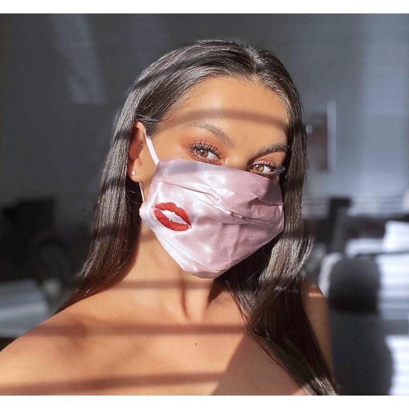 英國代購現貨Slip 真絲口罩絲質silk Kiss粉色唇印限定可重複使用口罩 100%桑蠶絲可調節面罩-細節圖3